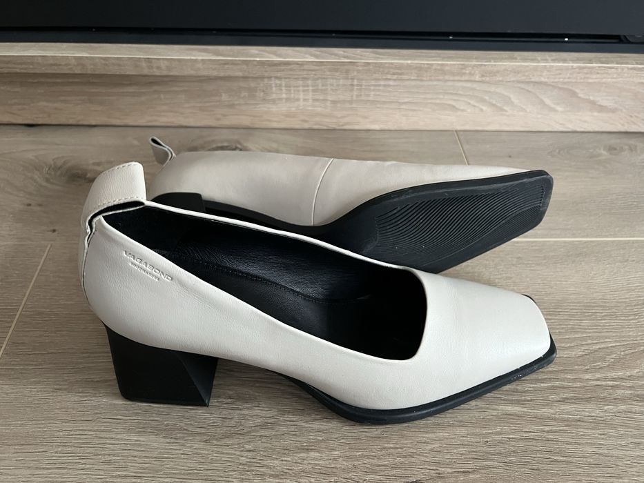 Туфлі Vagabond 40 розмір молочні