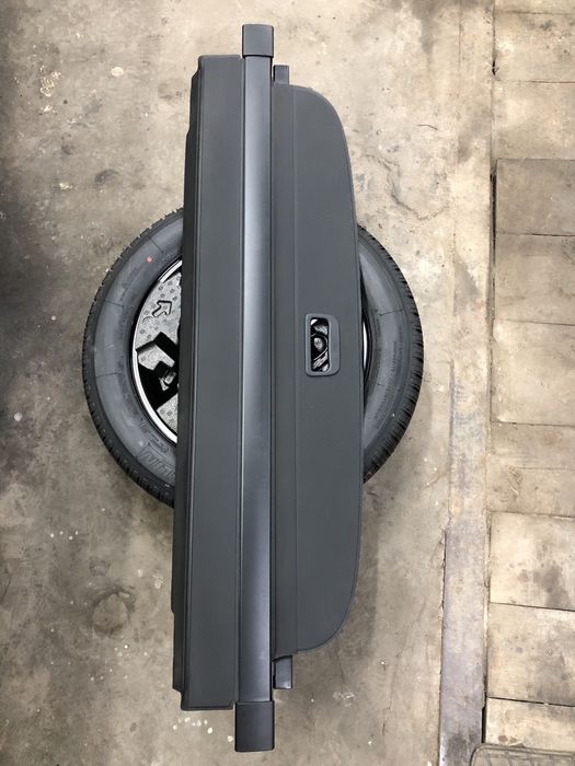 Шторка багажника ролет полка Шкода Октавія А7 А5