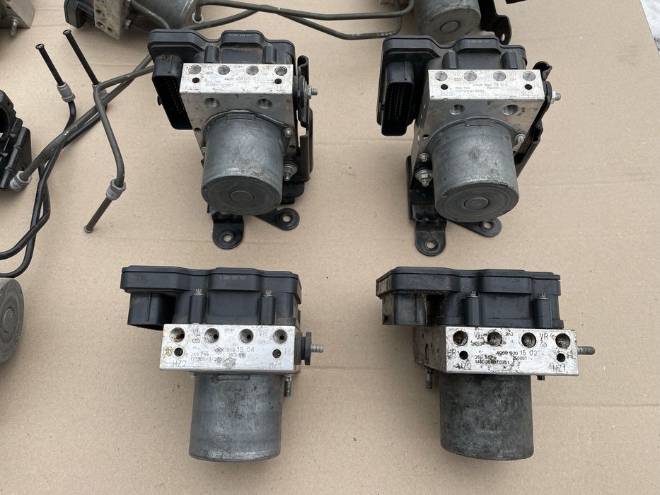 Блок ABS на Mercedes-Benz Sprinter W906