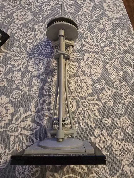 Lego Architecture Seattle Space Needle