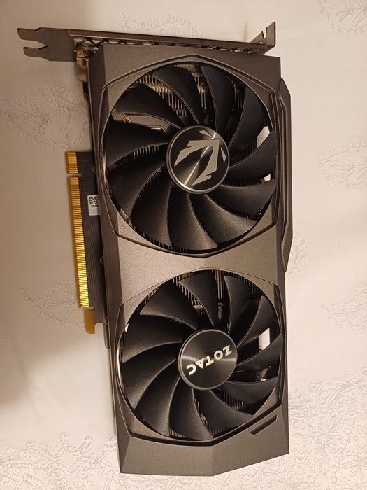 Plaça gráfica Zotac rtx 3050 twin edge oc 8gb gddr6