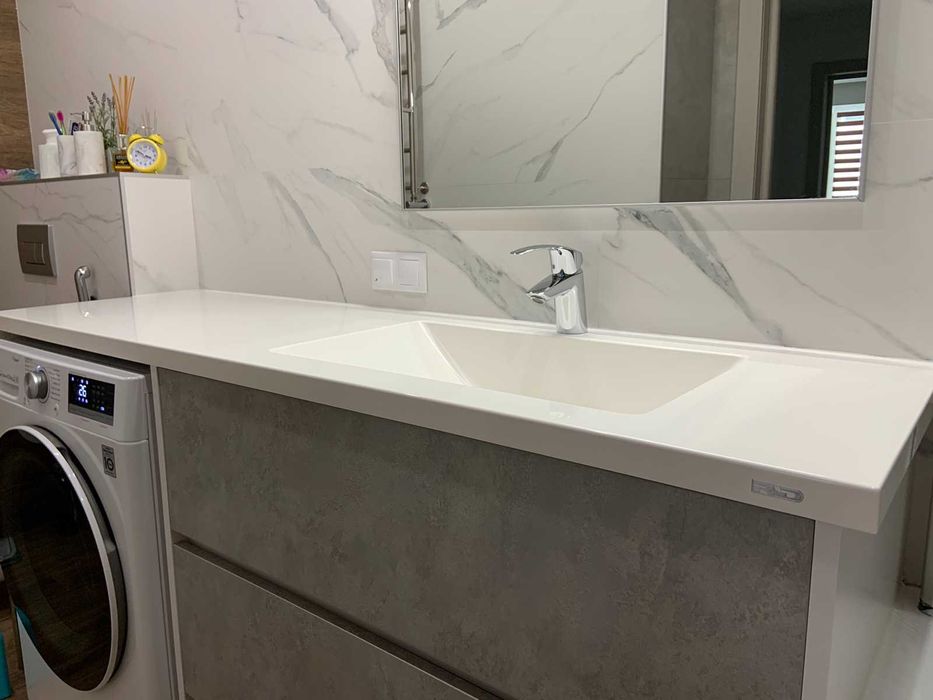 Стільниця з умивальником зі штучного каменю умивальник над стіральною