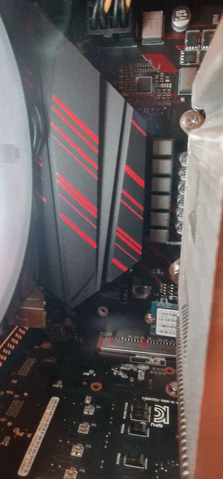 Msi Gaming Plus impecável.
