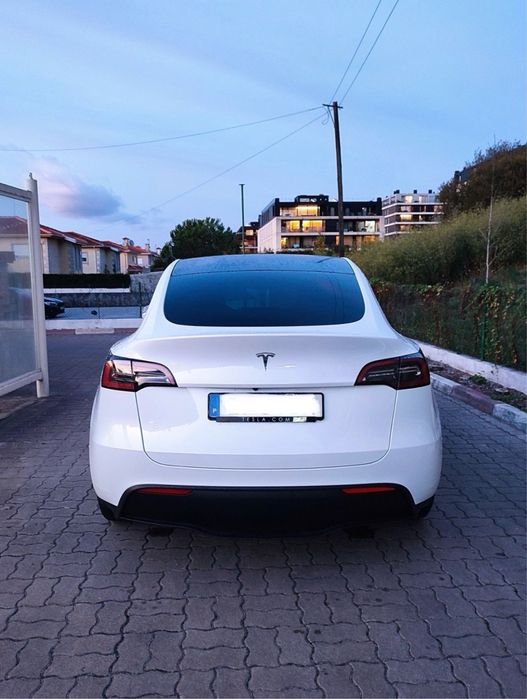 Tesla Modelo Y RWD