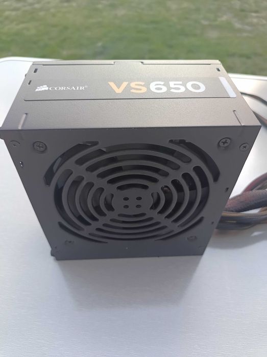 Zasilacz komputerowy Corsair VS650 650W 80 Plus