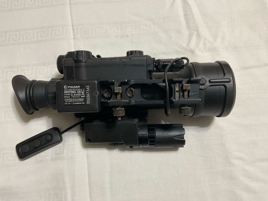 Нічний приціл Pulsar Sentinel GS 2.5x60 + ІЧ-ліхтар, відмінний стан
