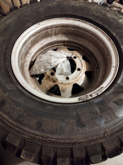 4 pneus Fedima extreme  30x10.5 R15 com jantes
