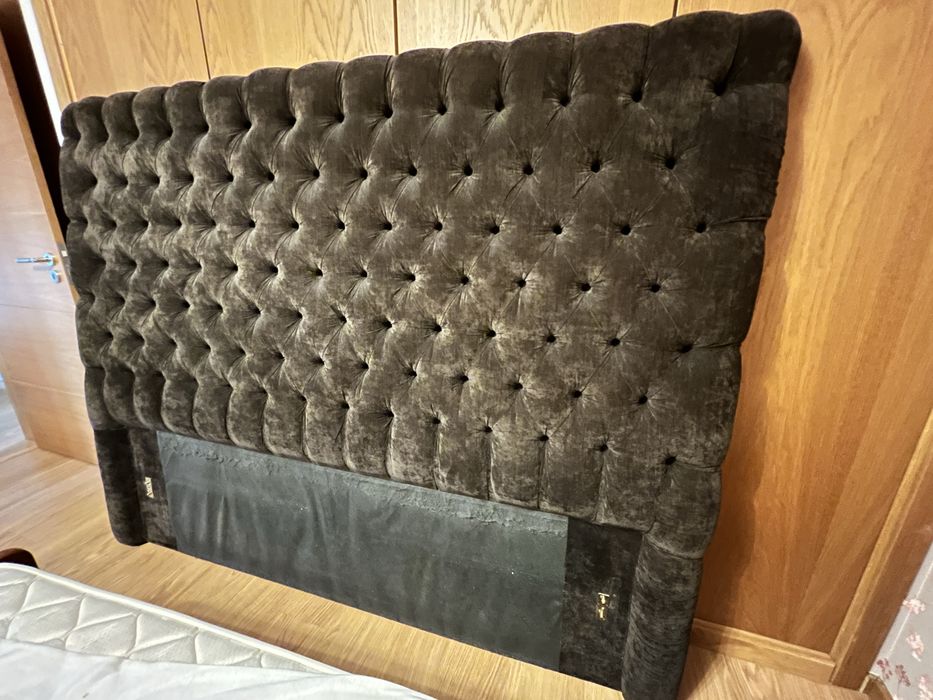 Cabeceira de cama de casal