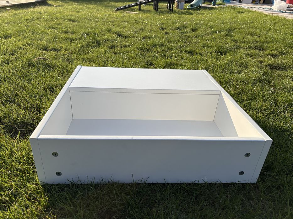 IKEA FREDVANG Pojemnik pod łóżko 59x56cm biały