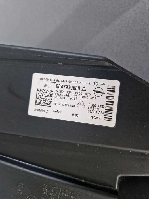 Opel Mokka II 2 B 20r.- Lampa Przód Lewa Full Led