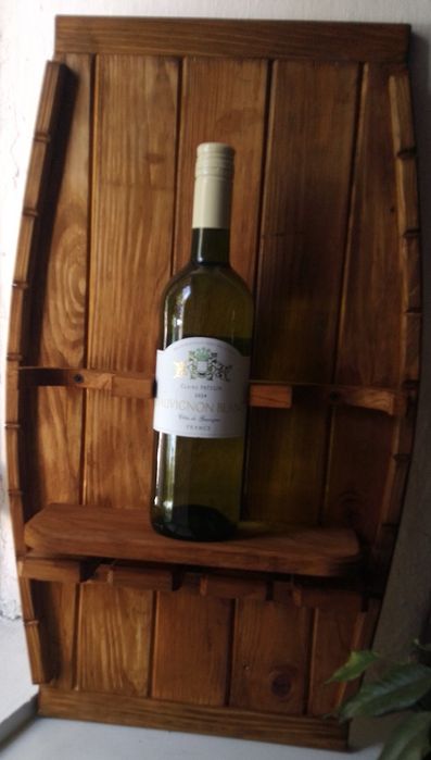 Навесной бар для  вина