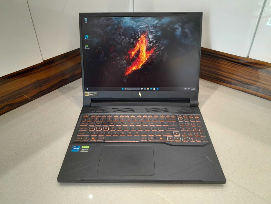 Gamingowy Acer / RTX 4050 6GB / Core i7 14650HX / 16GB DDR5 / 165Hz / 1TB SSD / Laptop / Gwarancja