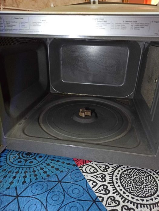 Microondas LG Smart NeoChef