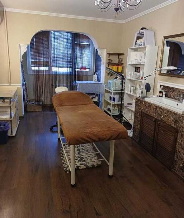 Продается действующий салон красоты с оборудованием на Таирова