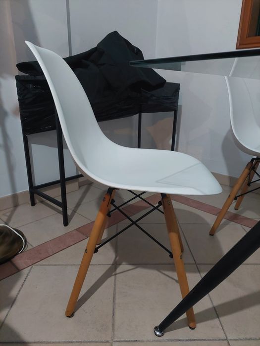 Mesa em vidro 140x0,80
