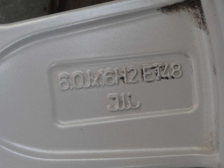 Alufelgi Audi a3 8v 5x112 Stan Bardzo dobry 16"
