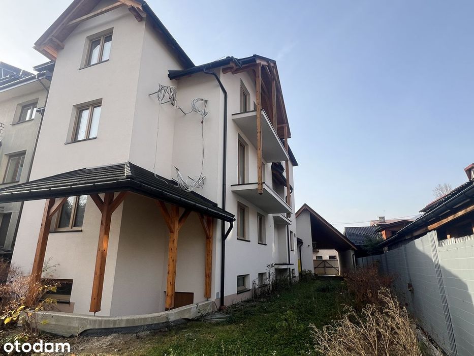 Wielofunkcyjny obiekt pensjonatowo-usługowy, Krościenko nad Dunajcem