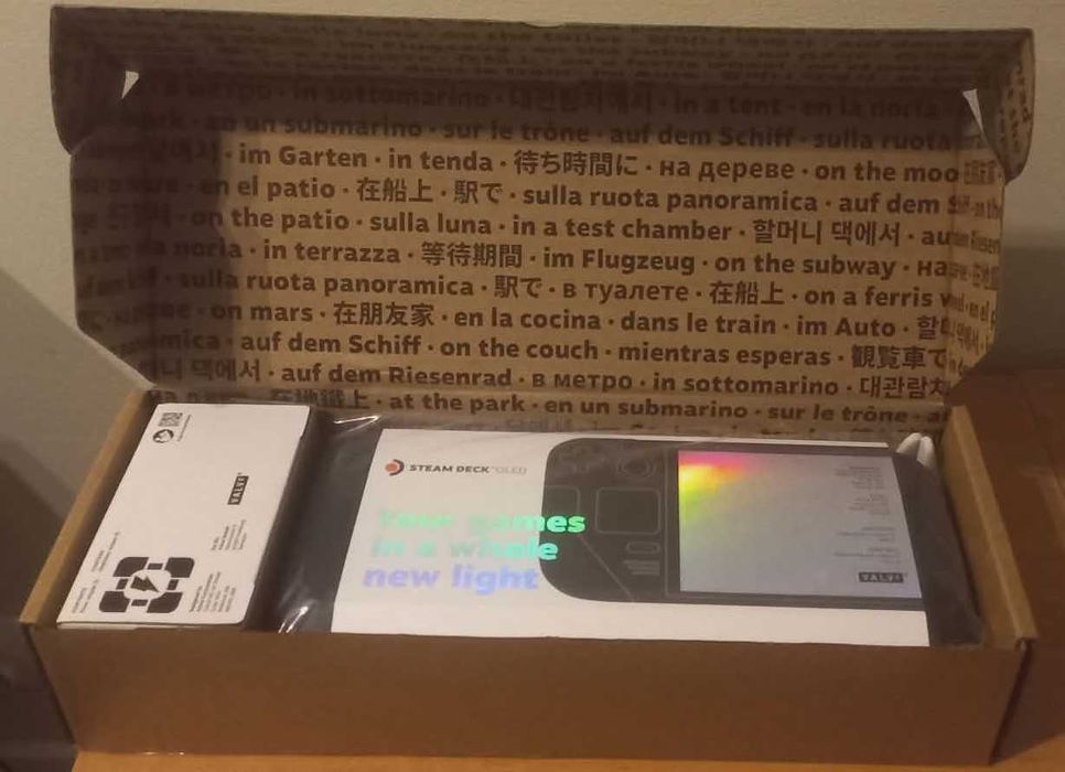 konsola  steam deck oled 1 tb nowa