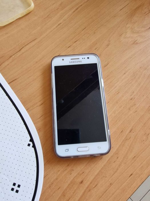 Samsung a5, J5, Panasonic.