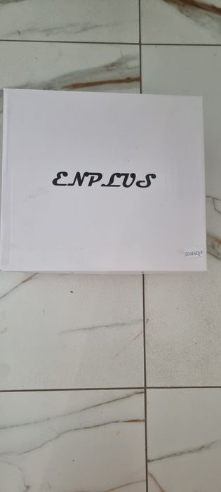 Nowe skórzane ocieplane botki 38