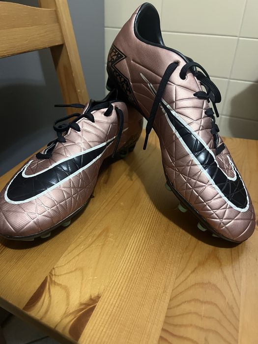 Nike hypervenom - 42
