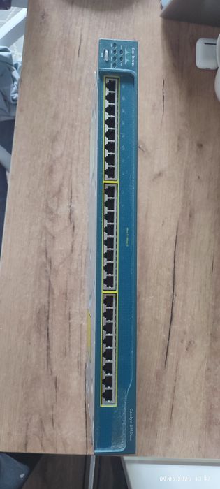 Світч/комутатор CIsco Catalyst WS-2950-24