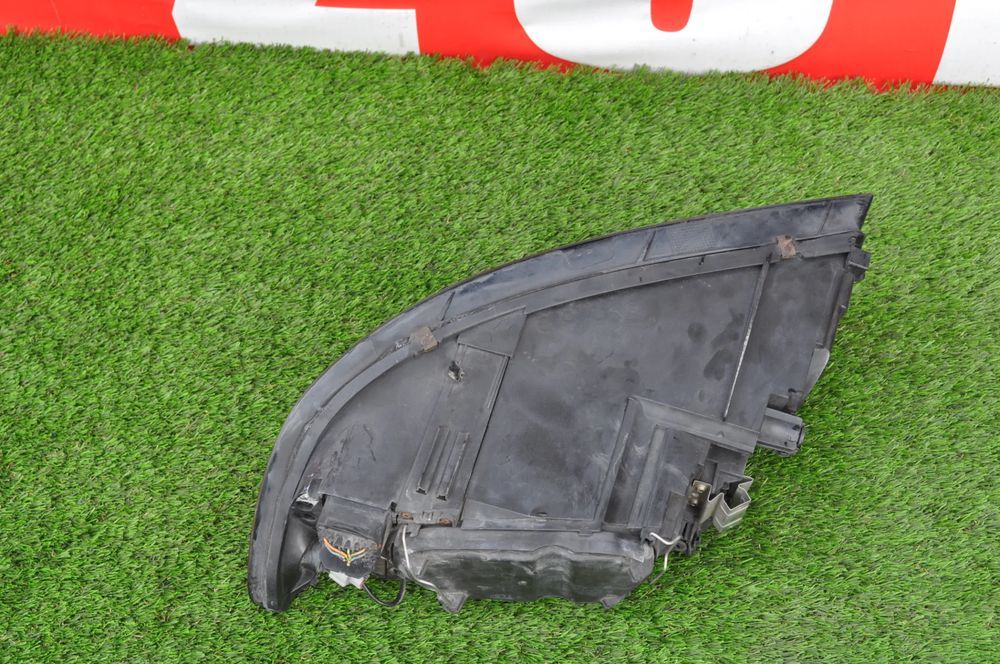 volvo v50 lampa prawa wysyłka
