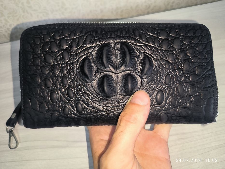 Продам кожанный клач