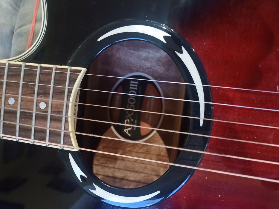 Gitara Yamaha APX 500 lll