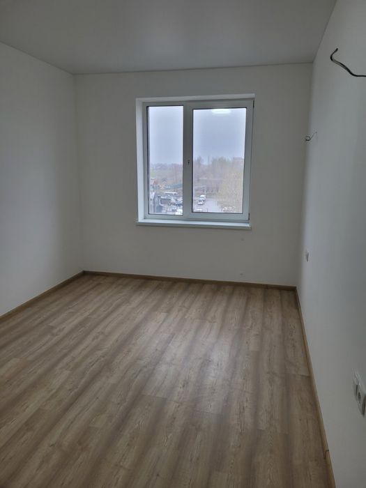Продаж з ремонтом 1-кімнатна роздільна квартира Вул.Тодося Осьмачки 58а Троєщина новобудова своя котельня без відключень клубний дім Деснянський район