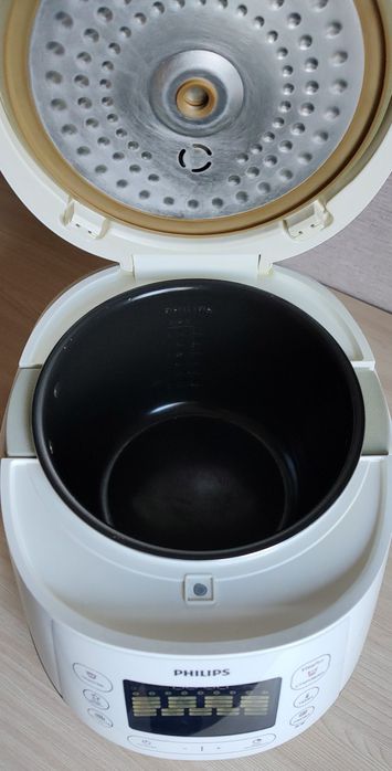 Мультиварка Б/В Philips HD 4731/03