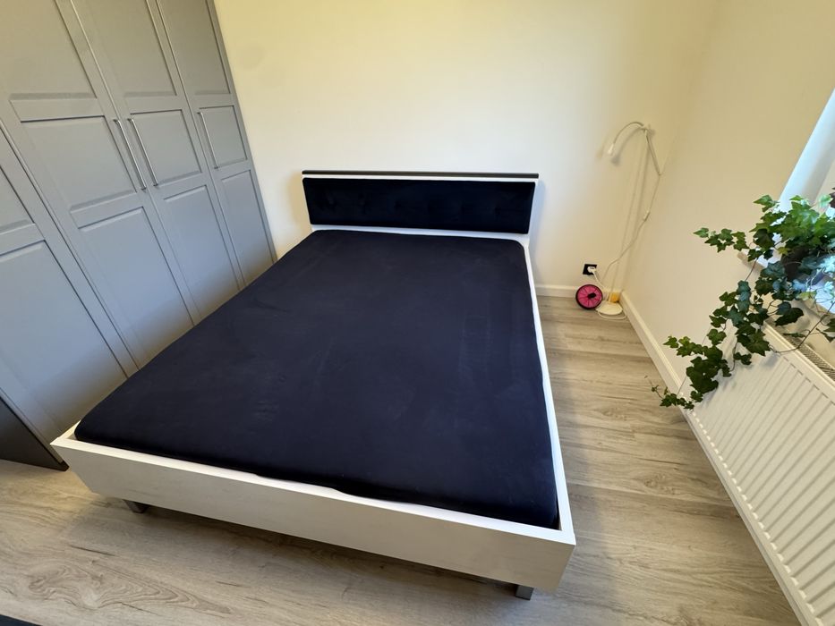 Łóżko 180x200 + materac