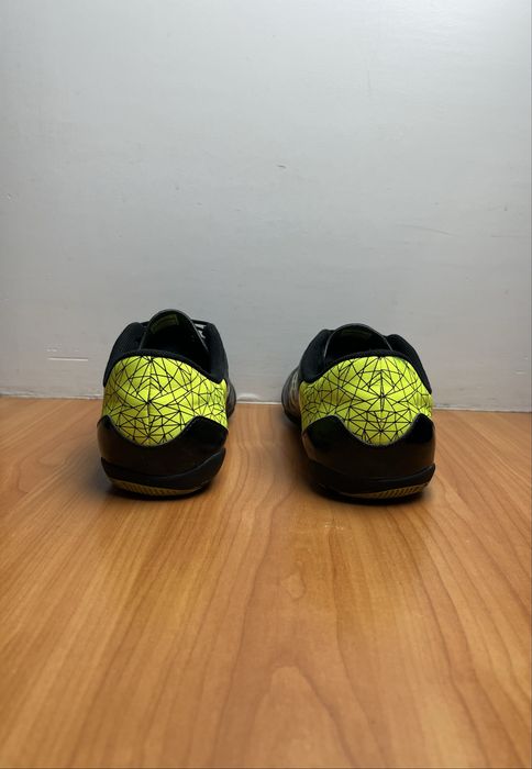 Футзалки Under Armour SpeedForm размер 44 оригинал футбольные чёрные