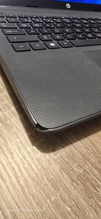 Portátil HP G7 com carregador