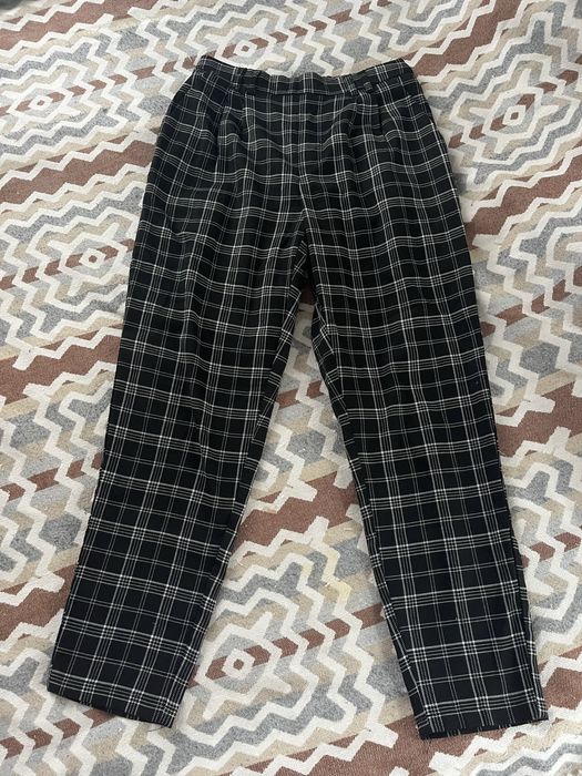 Брюки в клітинку Sinsay