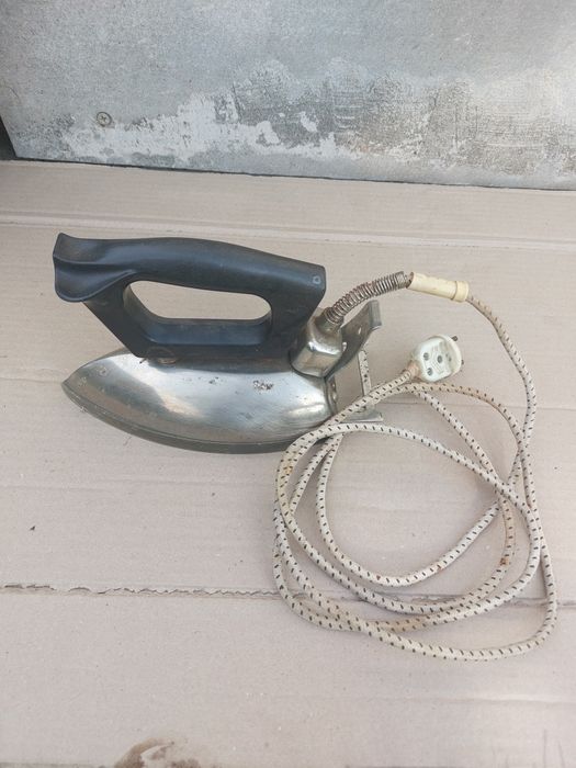 Утюг часів срср. 1955р.