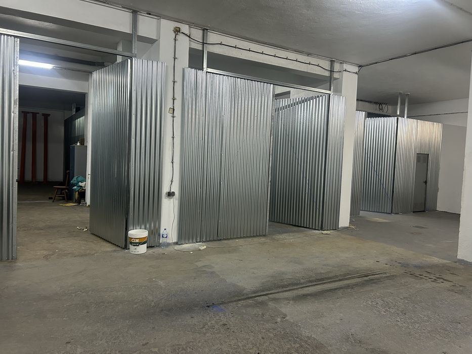 Armazens para arrumos ou garagem para arrendar