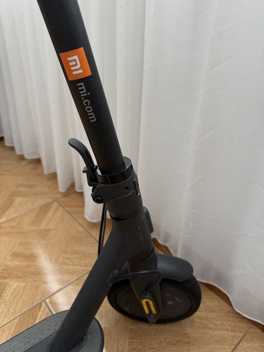Mi Electric Scooter 1S Mi 1S