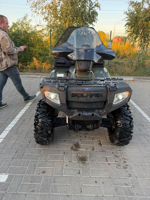 Квадроцикл Polaris 850