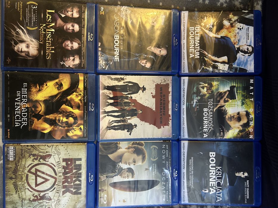 Płyty  Blu-ray 33 szt. .