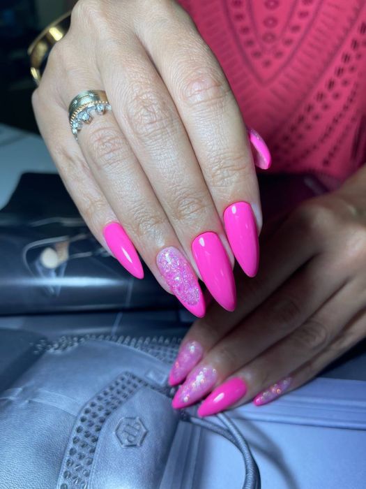 Манікюр, Педикюр, Нарощування нігтів, Гель, Акрил, Полігель, Подолог