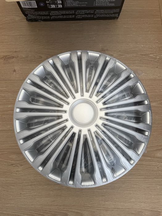 Conjunto tampoes jante 14