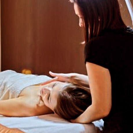 Масаж  авторський релаксуючий в  4. Руки акція