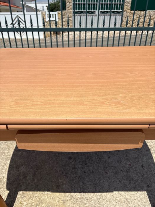 Mesa de cozinha extensível com 4 cadeiras