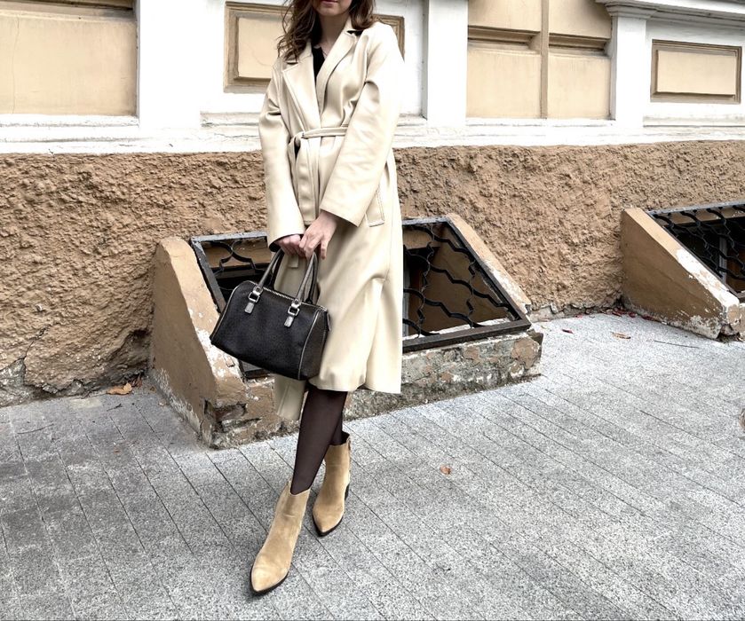 Тренч з екошкіри ZARA