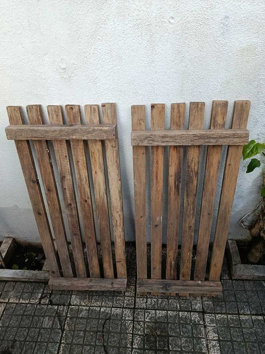 Estrados de madeira retangulares para plantas