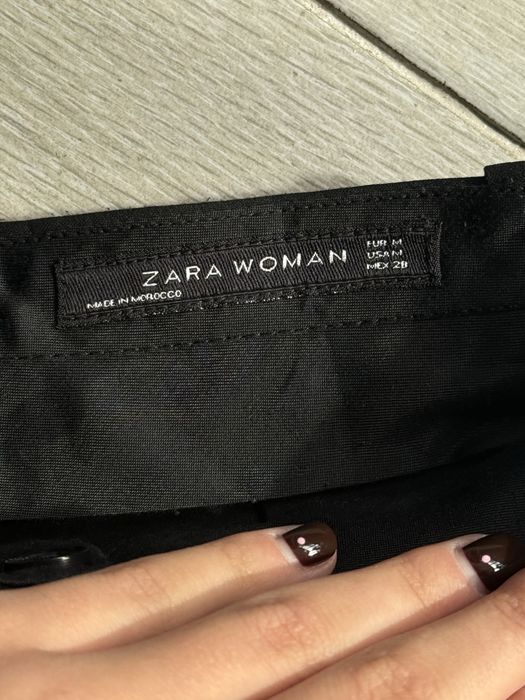 Чорні брюки зара zara
