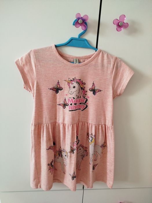 Sukienki letnie 5-6 lat