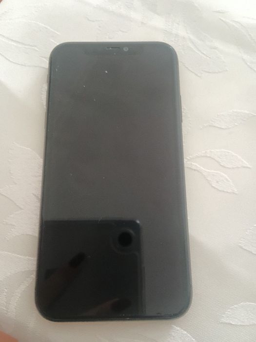 Iphone 11  64GB - bom estado