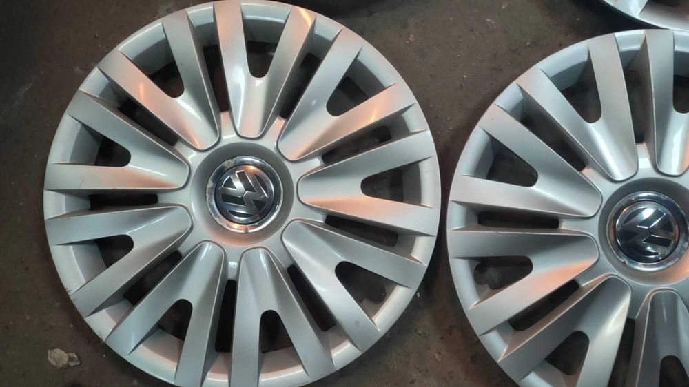 Колпак колесного диска 5K0601147H VAG,Golf r15